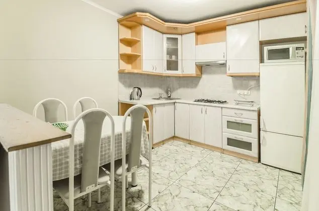 Apart Daire, 2 Yatak Odası (Vladimirskaya st. 76)