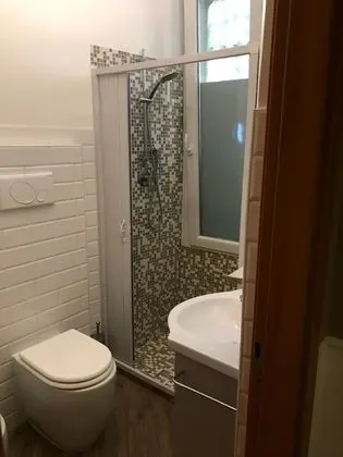 Classic Tek Büyük Yataklı Oda