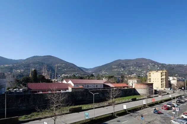 Tek Büyük Yataklı Oda, Ortak Banyo