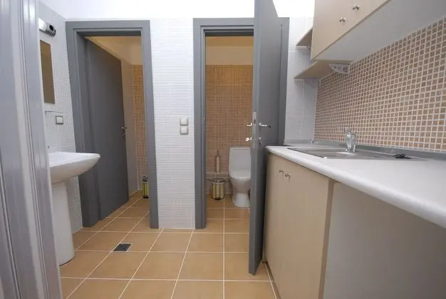 Ortak Ranzalı Oda, Sadece erkekler için