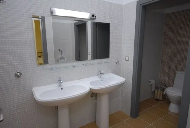 Ortak Ranzalı Oda, Sadece erkekler için