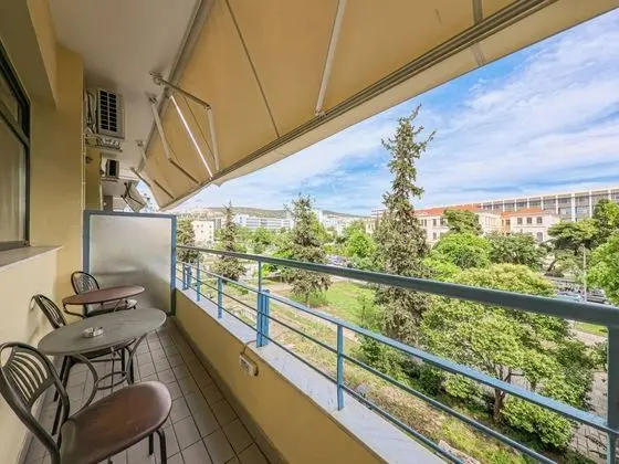 Ortak Ranzalı Oda, Sadece erkekler için