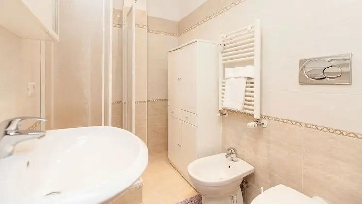 Apart Daire, 4 Yatak Odası