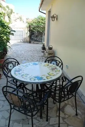 Villa, 2 Yatak Odası, Engellilere Uygun, Sigara İçilebilir
