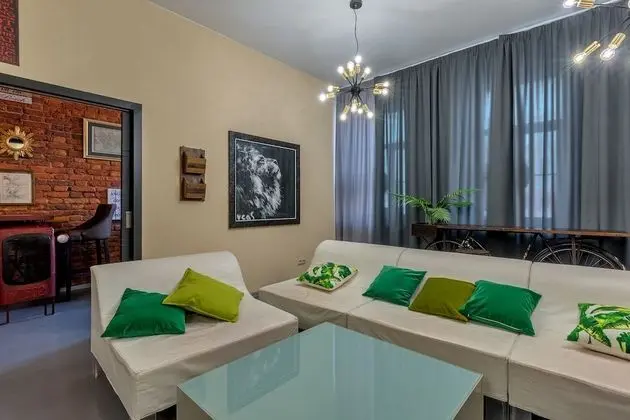 Apart Daire, Birden Çok Yatak, Sigara İçilmez, Şehir Manzaralı