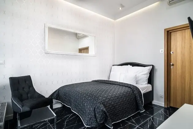 Comfort Tek Büyük Yataklı Oda
