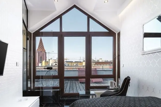 Comfort Tek Büyük Yataklı Oda
