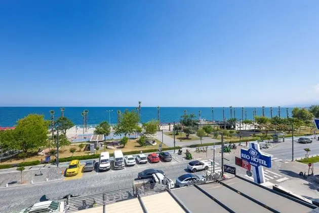 Aile Suiti, Deniz Manzaralı