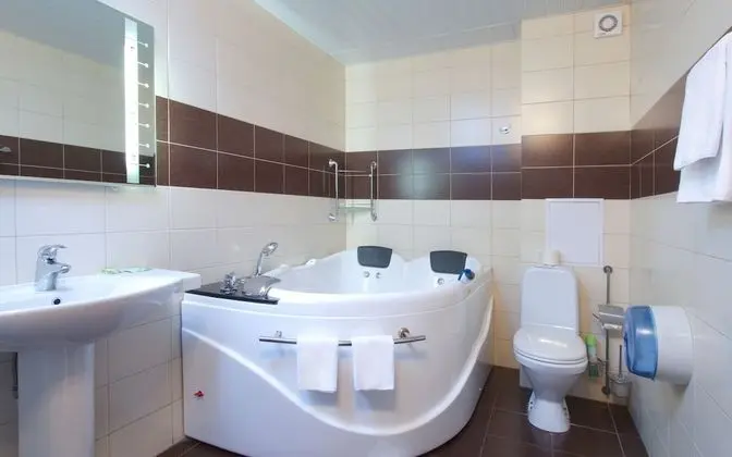 Comfort Tek Büyük Yataklı Oda, Jakuzi