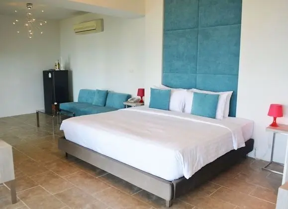 Three Bedroom Beachfront Private Pool Villa
