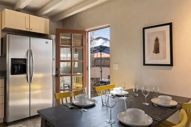 Ev (Reposado - Kiva Fireplace, Walk Every)