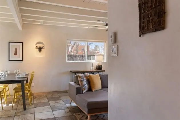 Ev (Reposado - Kiva Fireplace, Walk Every)