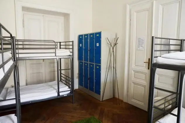 Ortak Ranzalı Oda (Bamboo, 8 beds)