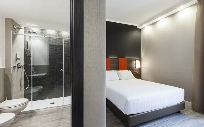 Basic Oda, 1 Çift Kişilik Yatak