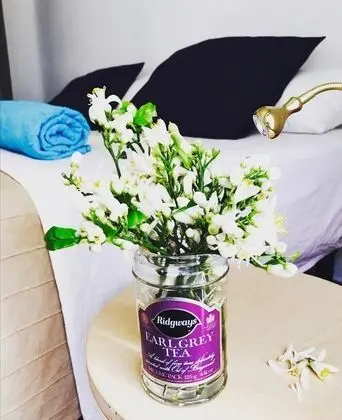 Tek Büyük Yataklı Oda, Ortak Banyo