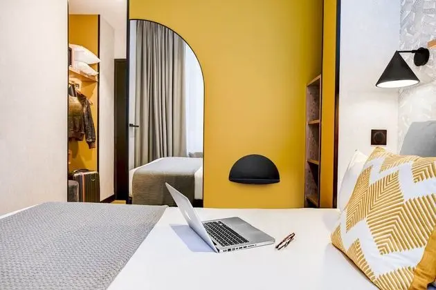 Comfort Tek Büyük Yataklı Oda