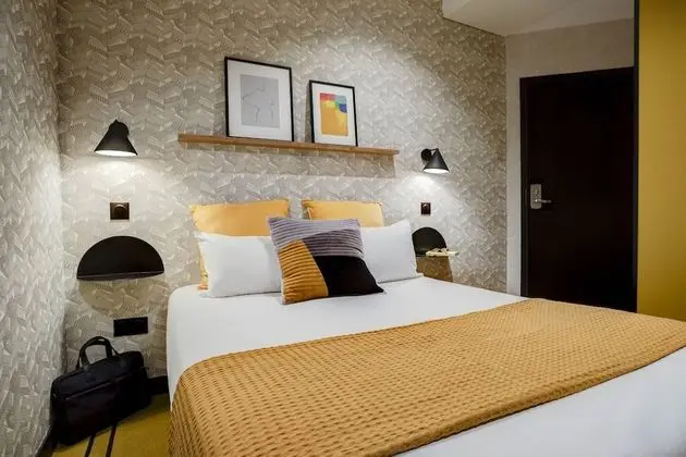 Comfort Tek Büyük Yataklı Oda