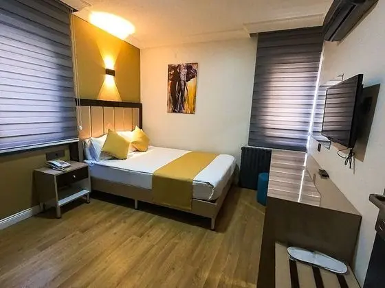 Deluxe Tek Kişilik Oda