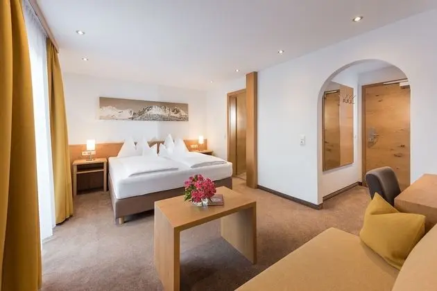 Superior Tek Büyük Yataklı Oda