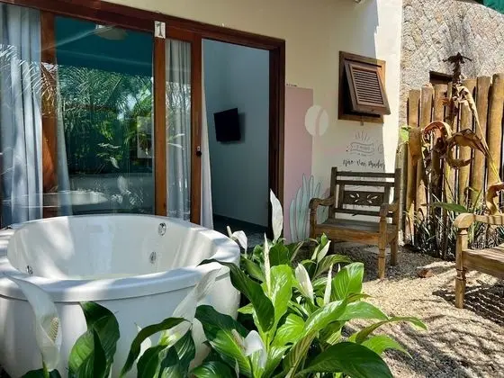 Deluxe Tek Büyük Yataklı Oda, 1 En Büyük (King) Boy Yatak, Bahçe Manzaralı