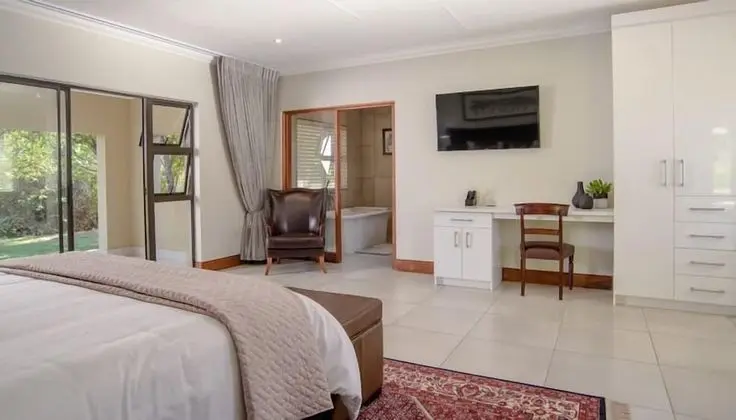 Tek Büyük Yataklı Oda