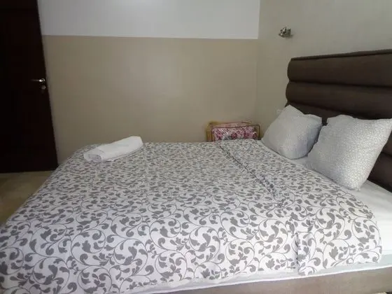 Deluxe Çatı Katı Süiti (Penthouse), 2 Yatak Odası, Engellilere Uygun, Bahçe Manzaralı
