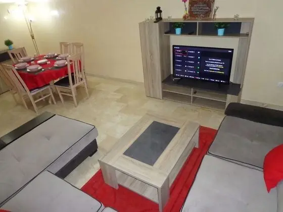 Deluxe Çatı Katı Süiti (Penthouse), 2 Yatak Odası, Engellilere Uygun, Bahçe Manzaralı