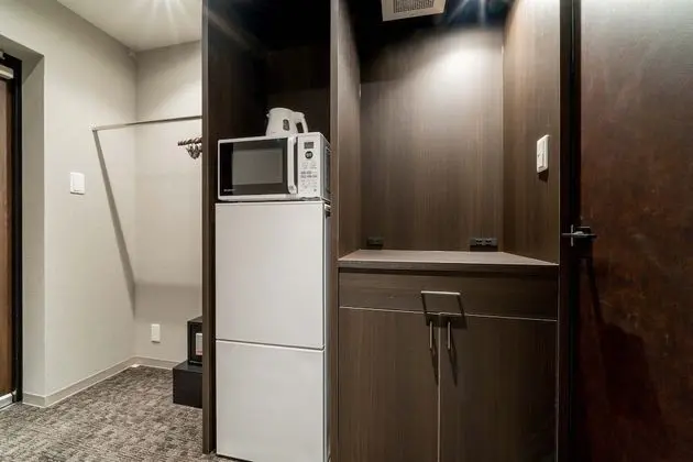 Dört Kişilik Oda, Sigara İçilmez (2 Single Beds and 1 Double Sofa Bed)