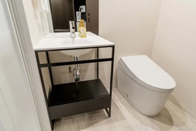 Dört Kişilik Oda, Sigara İçilmez (2 Single Beds and 1 Double Sofa Bed)
