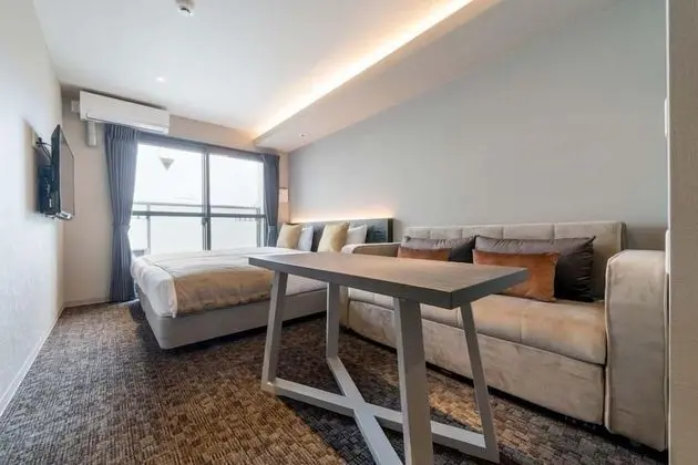 Dört Kişilik Oda, Sigara İçilmez (2 Single Beds and 1 Double Sofa Bed)