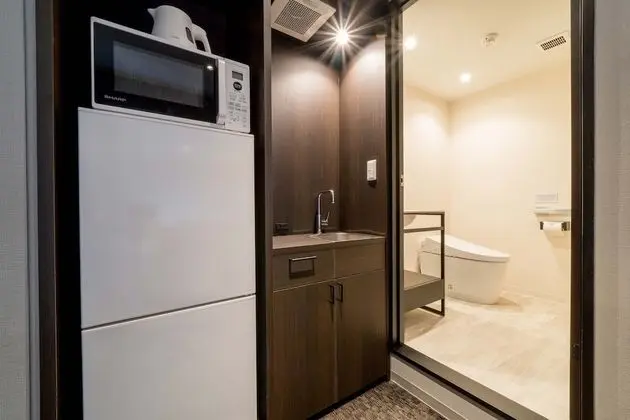 Family Oda, Sigara İçilmez (1 Queen and 2 Sofa Beds, for 5 people)