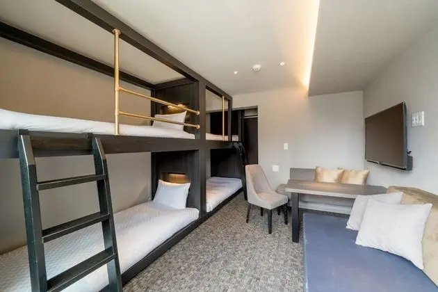 Oda (2 Bunk beds with sofa bed for 5)