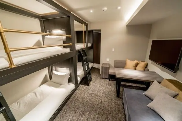 Oda (2 Bunk beds with sofa bed for 5)