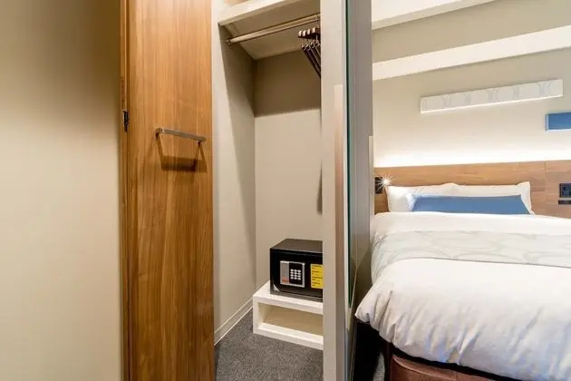 Standard Dört Kişilik Oda