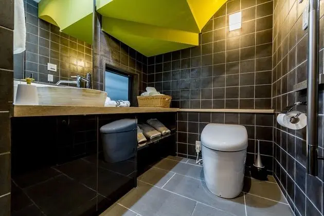 Ev (See all information before booking)