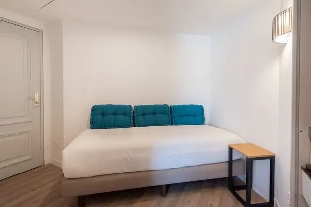 Stüdyo, Balkon