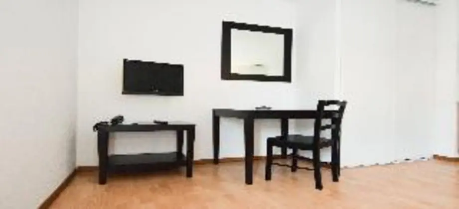 STUDIO