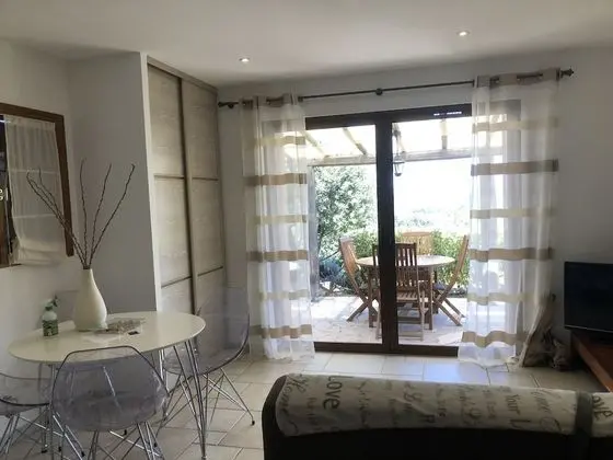 Comfort Apart Daire, Banyolu/Duşlu, Deniz Manzaralı (T2)