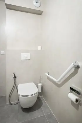 Stüdyo, Engellilere Uygun, Havuz Manzaralı