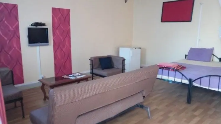 Tek Büyük Yataklı Oda