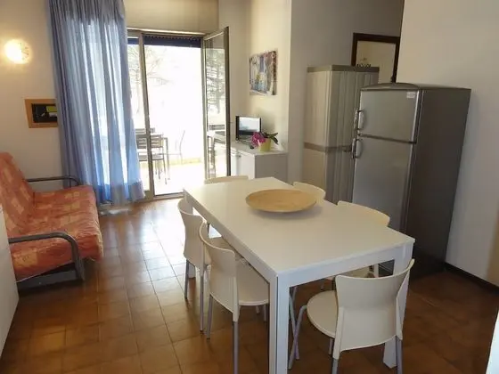 Daire, 2 Yatak Odası (A10141)