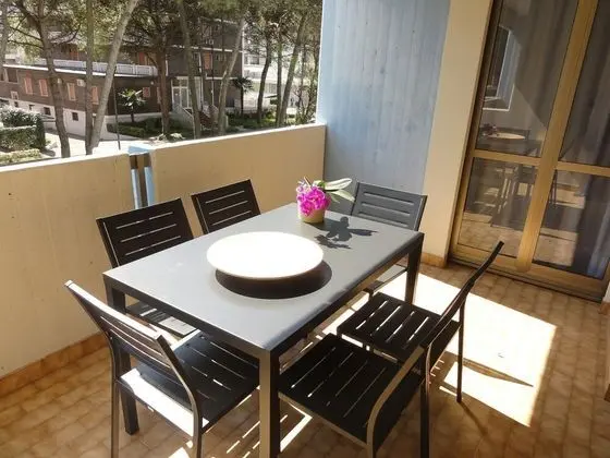 Daire, 2 Yatak Odası (A10141)