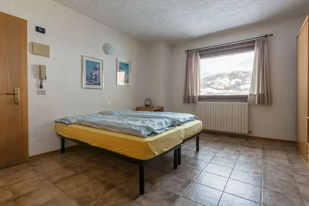 Superior Stüdyo, Dağ Manzaralı