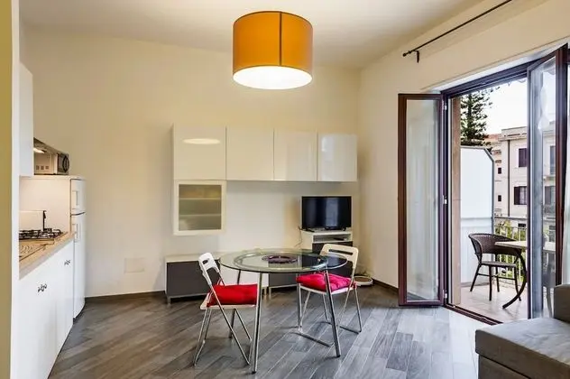 Apart Daire, 1 Yatak Odası, Balkon (1)