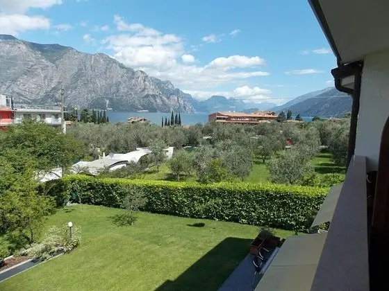 İki Ayrı Yataklı Oda, Göl Manzaralı