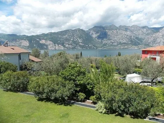 İki Ayrı Yataklı Oda, Göl Manzaralı