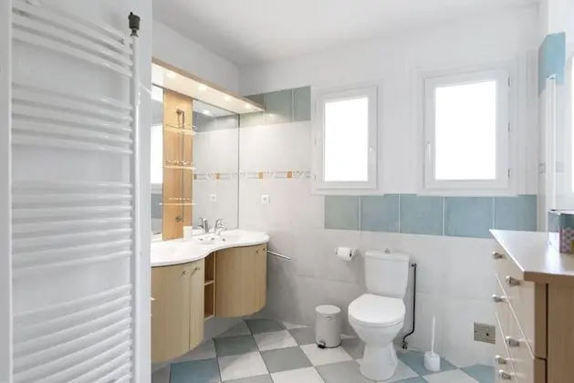 Apart Daire, Banyolu/Duşlu (Aloa)