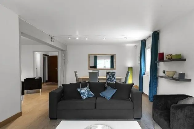 Apart Daire, Banyolu/Duşlu (Aloa)