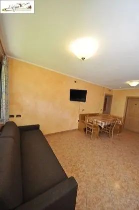 Superior Apart Daire, 2 Yatak Odası, 2 Banyolu, Dağ Manzaralı