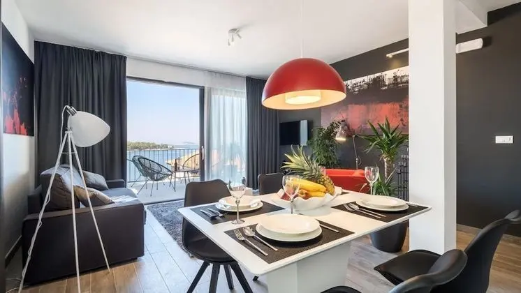 Standard Apart Daire, Teras, Deniz Manzaralı